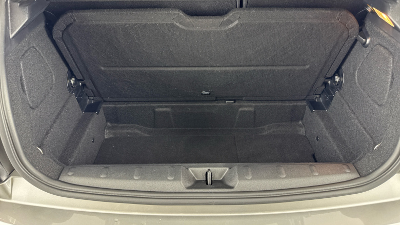 MINI Hatchback 1.5 Cooper Classic 3dr Auto Petrol Hatchback